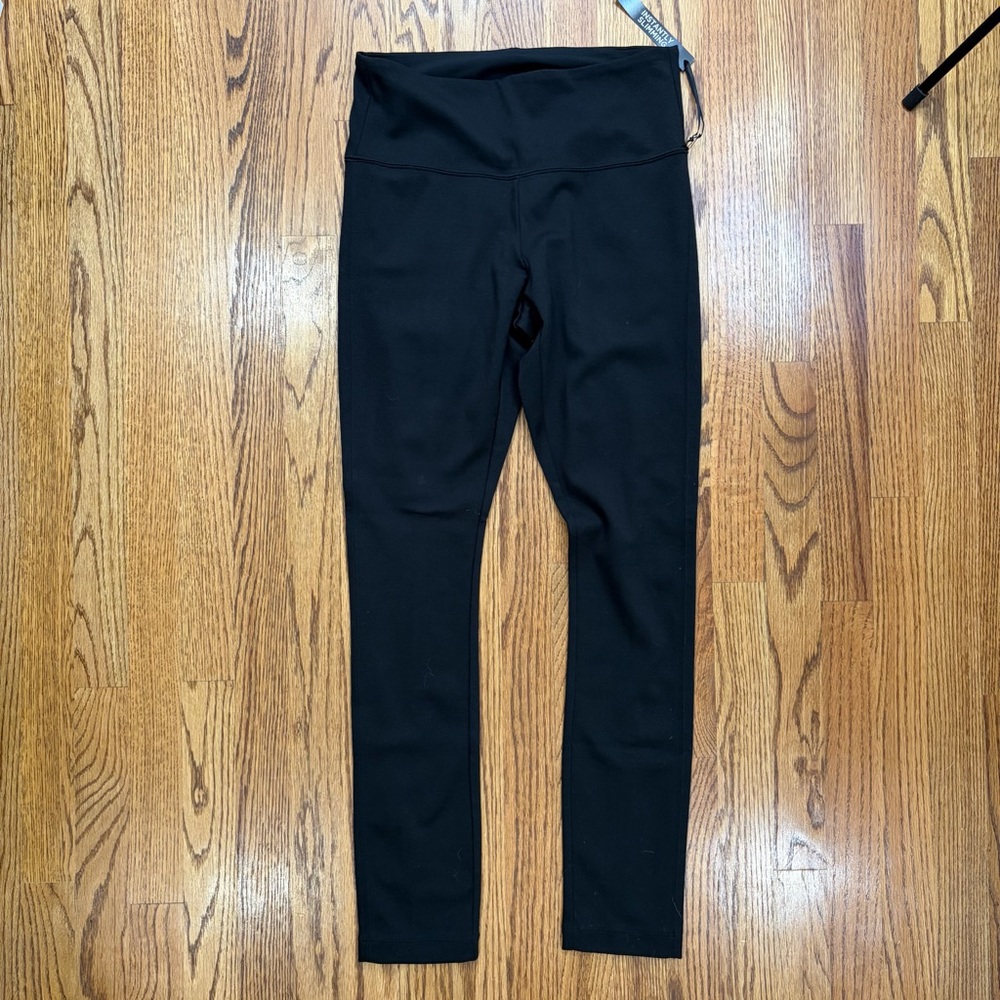 NWT WHBM Solution Ponte Black Leggings